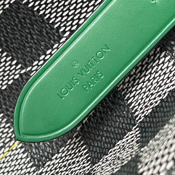 Louis Vuitton Damier Graphite Neonoe - Picture 10 of 16